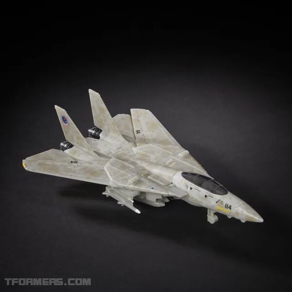 First Looks At Transformers X Top Gun Figure Maverick Official Reveal  (6 of 22)